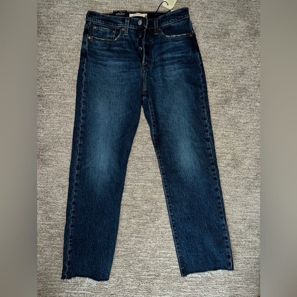 NWT Levi’s Wedgie Straight Jeans